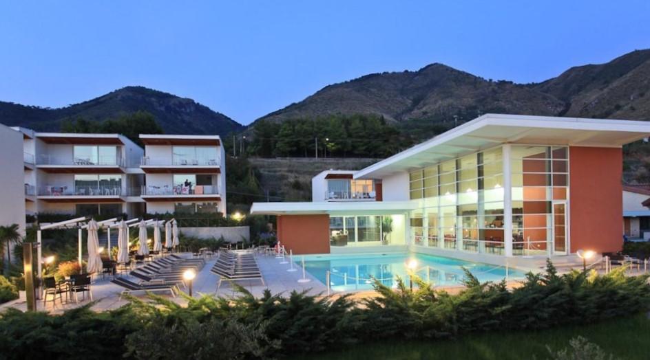 Sporting Club Resort Praia a Mare Bagian luar foto