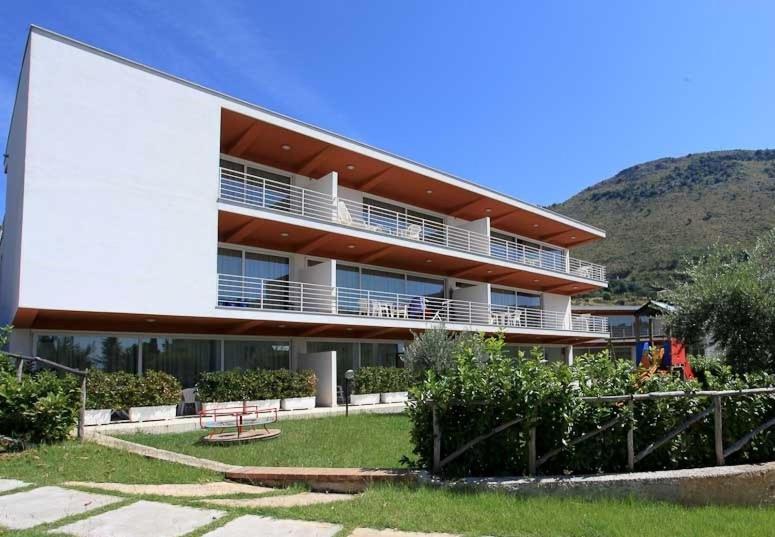 Sporting Club Resort Praia a Mare Bagian luar foto